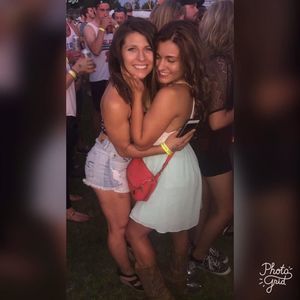 Meet your Posher, Alyssa